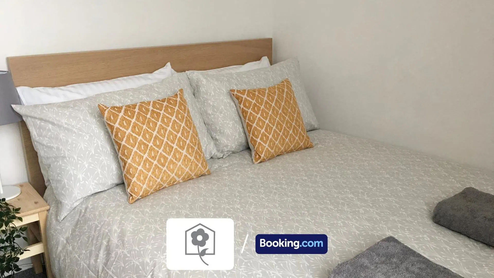 Holiday home Highfield House: Spacious Detached Stay with Free Parking Southampton