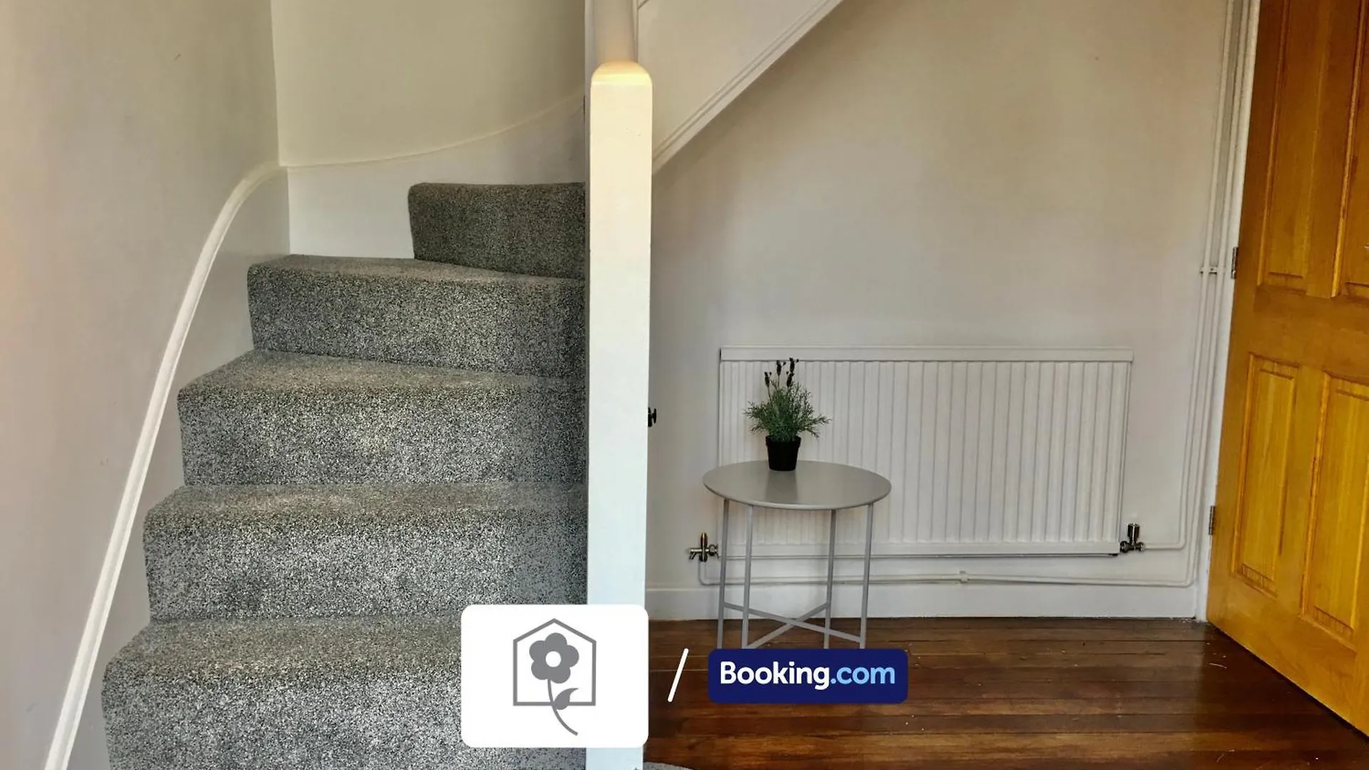 Holiday home Highfield House: Spacious Detached Stay with Free Parking Southampton United Kingdom