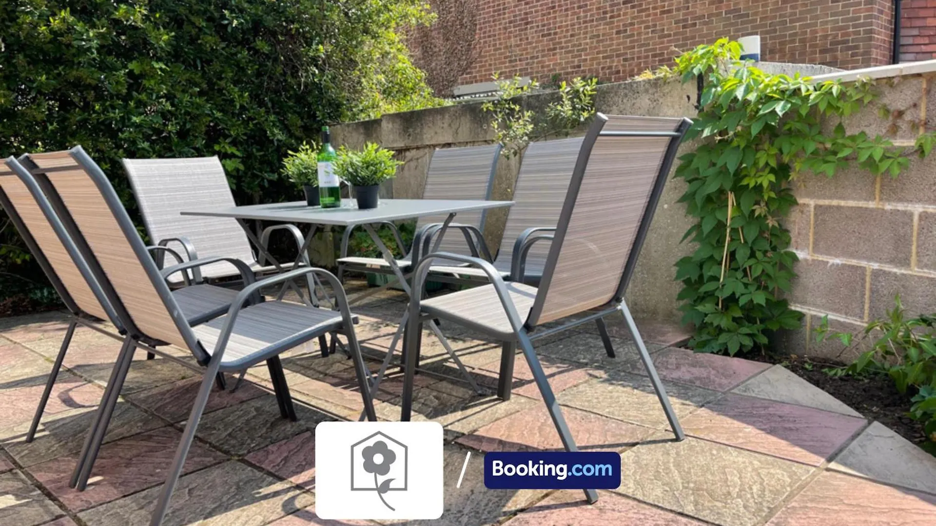 Holiday home Highfield House: Spacious Detached Stay with Free Parking Southampton
